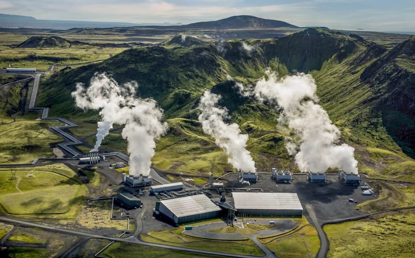 factories near the mountains